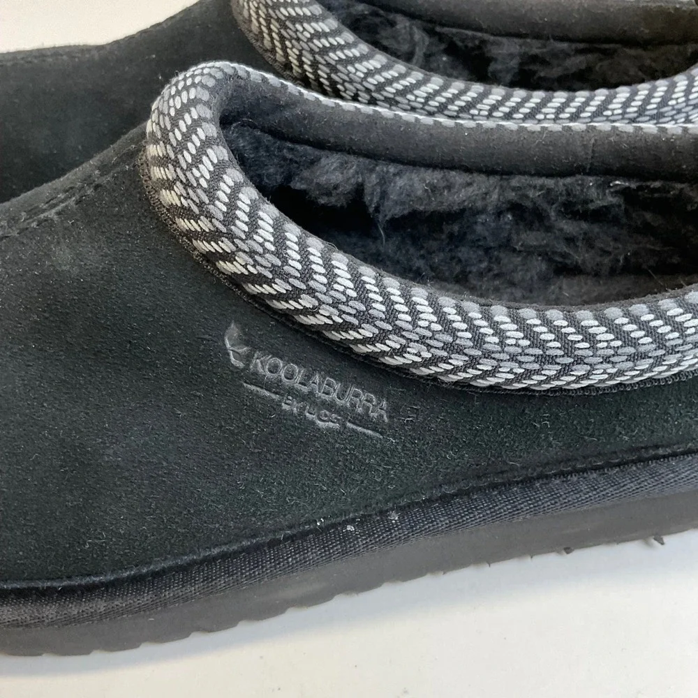 Koolaburra by UGG Tipton Mens Black Suede Faux Fur Lined Slippers Size 10